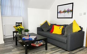 Harland View Apartment